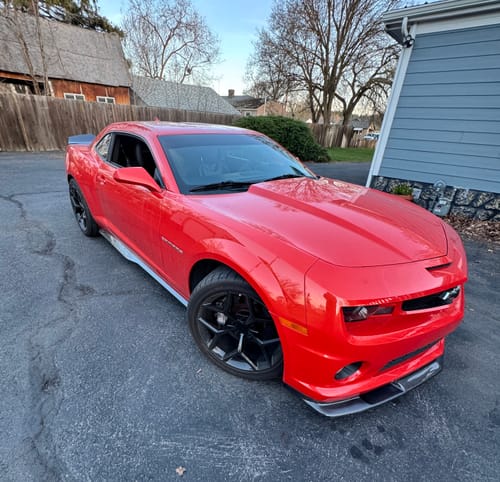 Customer photo review of 2010-15 Camaro ZL1 Conversion Side Skirts Roker Panels