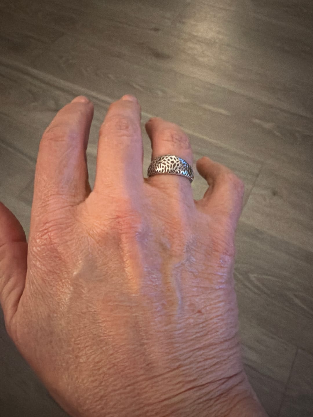 Customer photo review of Lattice Tapered Band Ring