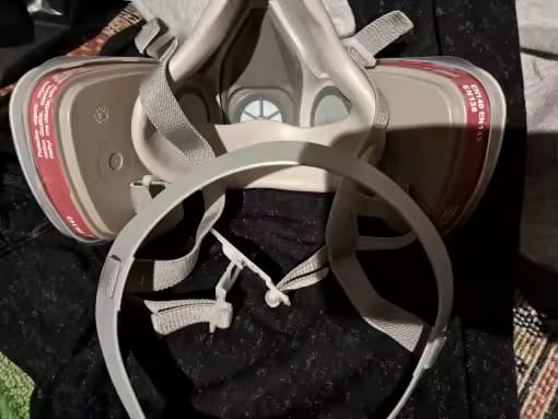 Customer photo review of Half Face Respirator Gas Mask with Safety Glasses – Model 6200