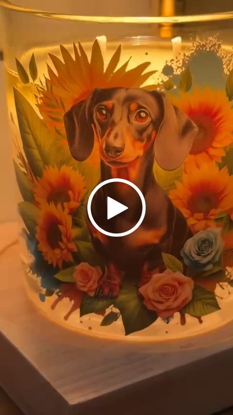 Customer video review of Dachshund Black & Tan Sunflower Candle