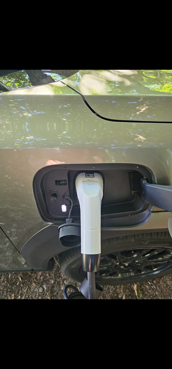Customer photo review of Cable De Carga Tipo 2 Para Vehículo Auto Eléctrico Monofásico 7 kW