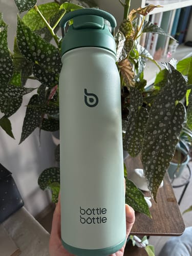 Customer photo review of Hydro X Bottle 24oz