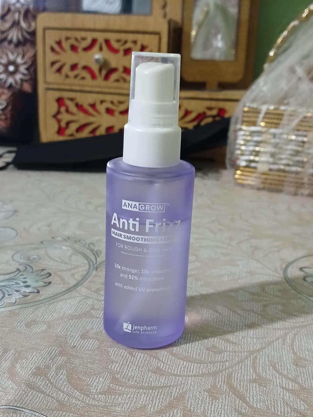 Customer photo review of Anagrow Anti Frizz Hair Serum