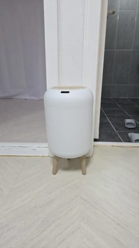 Customer photo review of Automatic Trash Can