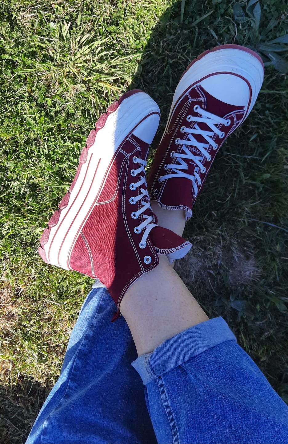 Customer photo review of Sneaker Cherry / High Top Sneaker
