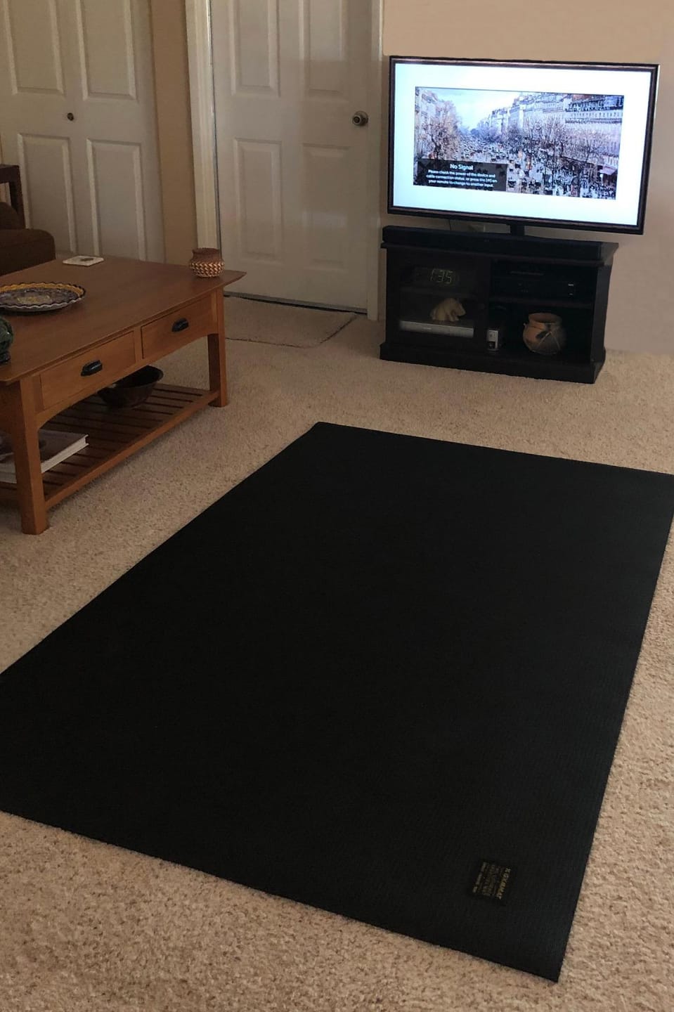 Customer photo review of GXMMAT Large Exercise Mat 6'x4'