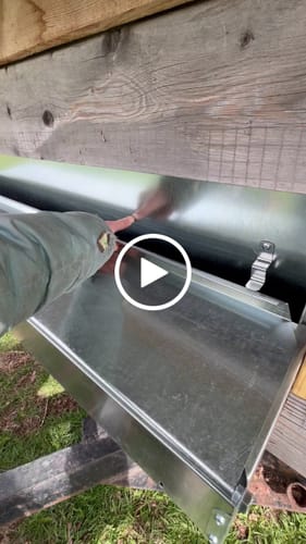 Customer video review of Large (48") Reversible Roll-out Nest Box (Up to 50 Hens)