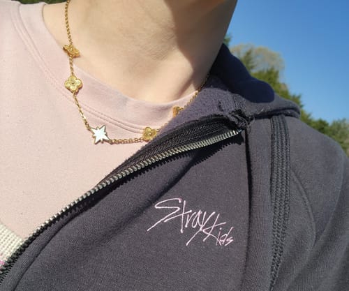 Customer photo review of SKZ Lucky Charm Jewelry