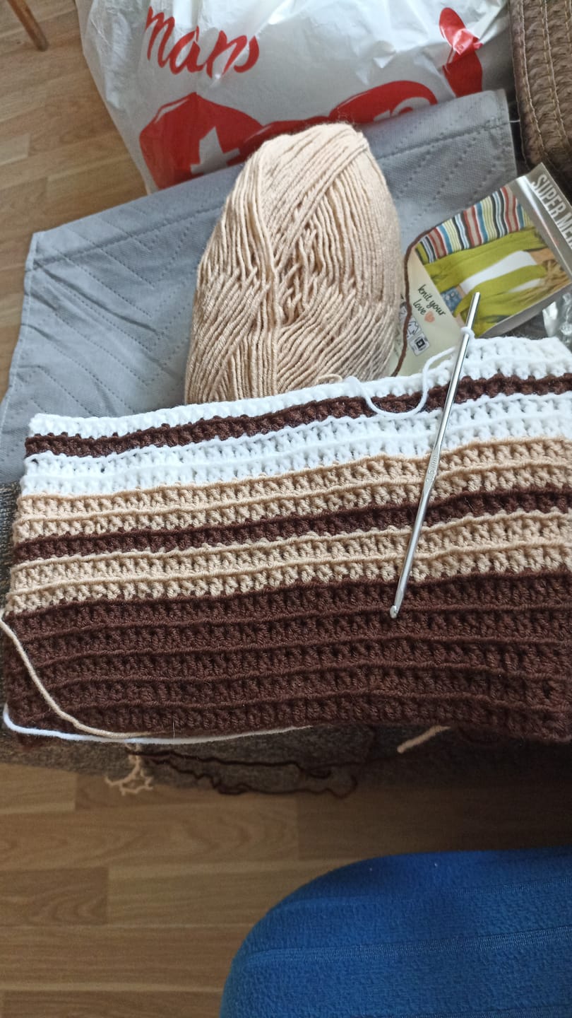Customer photo review of YarnArt Super Merino