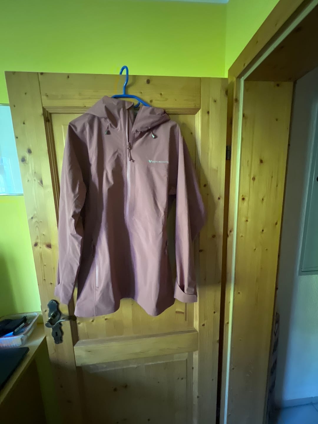 Customer photo review of Damen 3L Hardshell Regenjacke