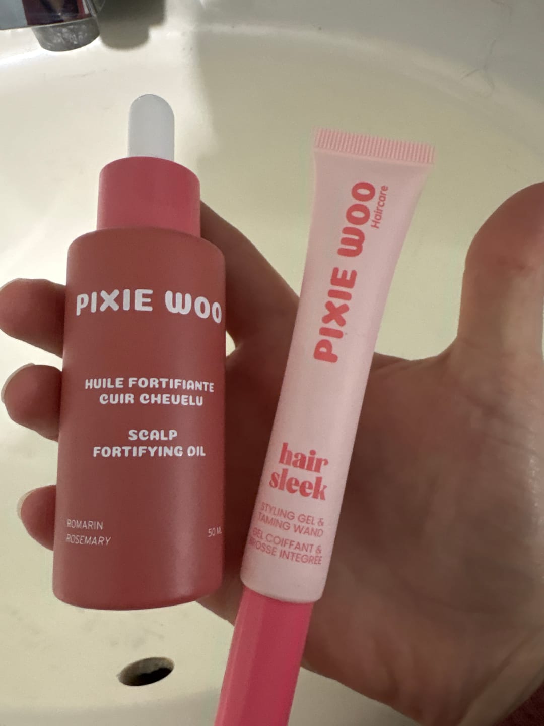 Customer photo review of Hair Sleek - Styling gel and taming wand