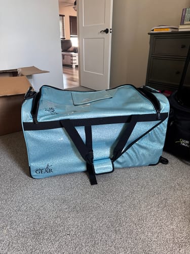 Customer photo review of Glam'r Gear Mobile Changing Station™ Dance Duffel Bag with Built-In uHide® Rack