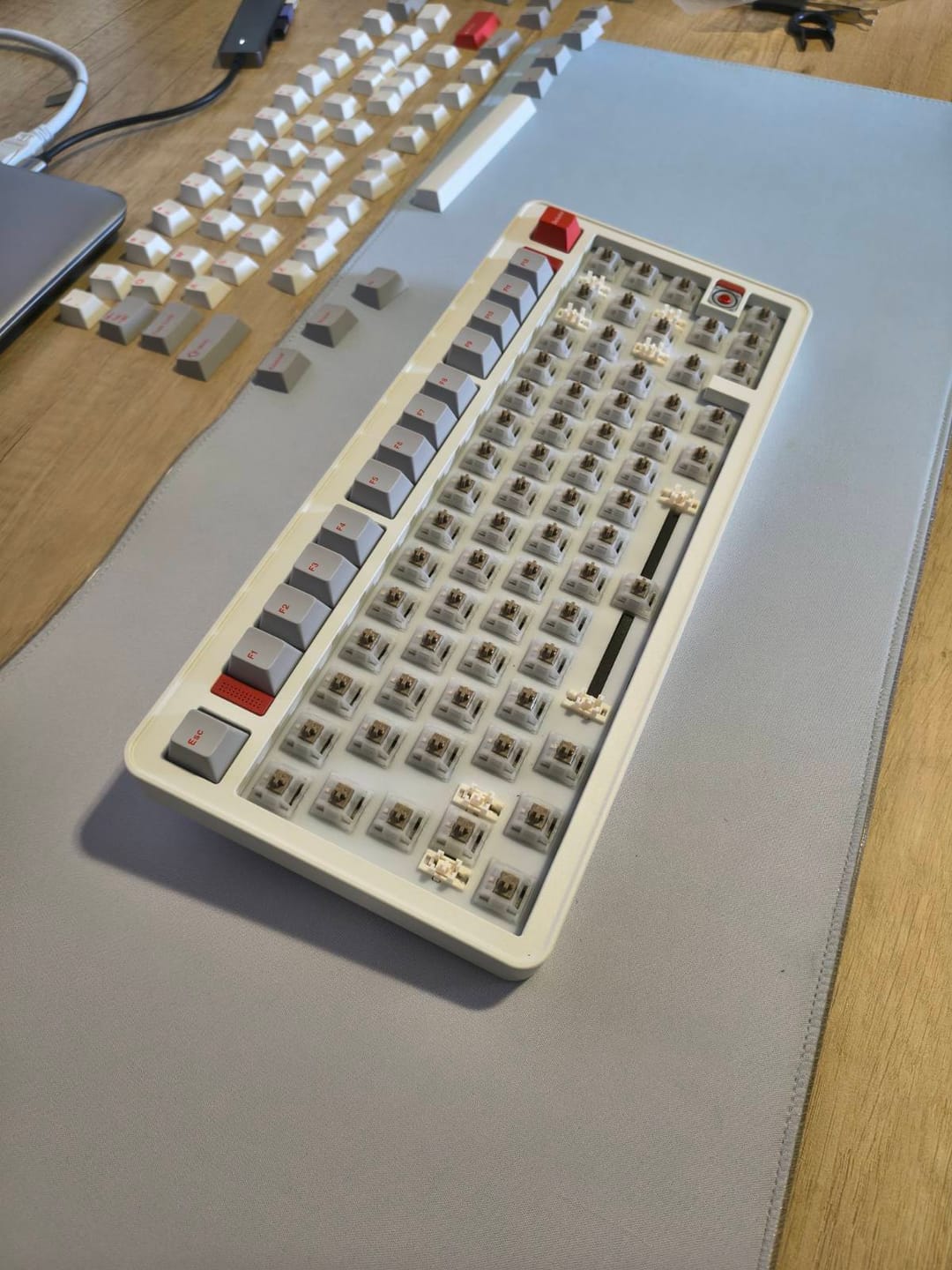 Customer photo review of Evoworks - Evo75 Wireless Custom Mechanical Keyboard (ANSI)