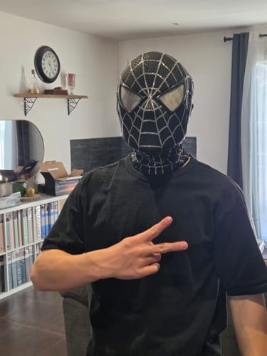 Customer photo review of [NEW] Spidey Gear™ - Tobey Maguire Mask