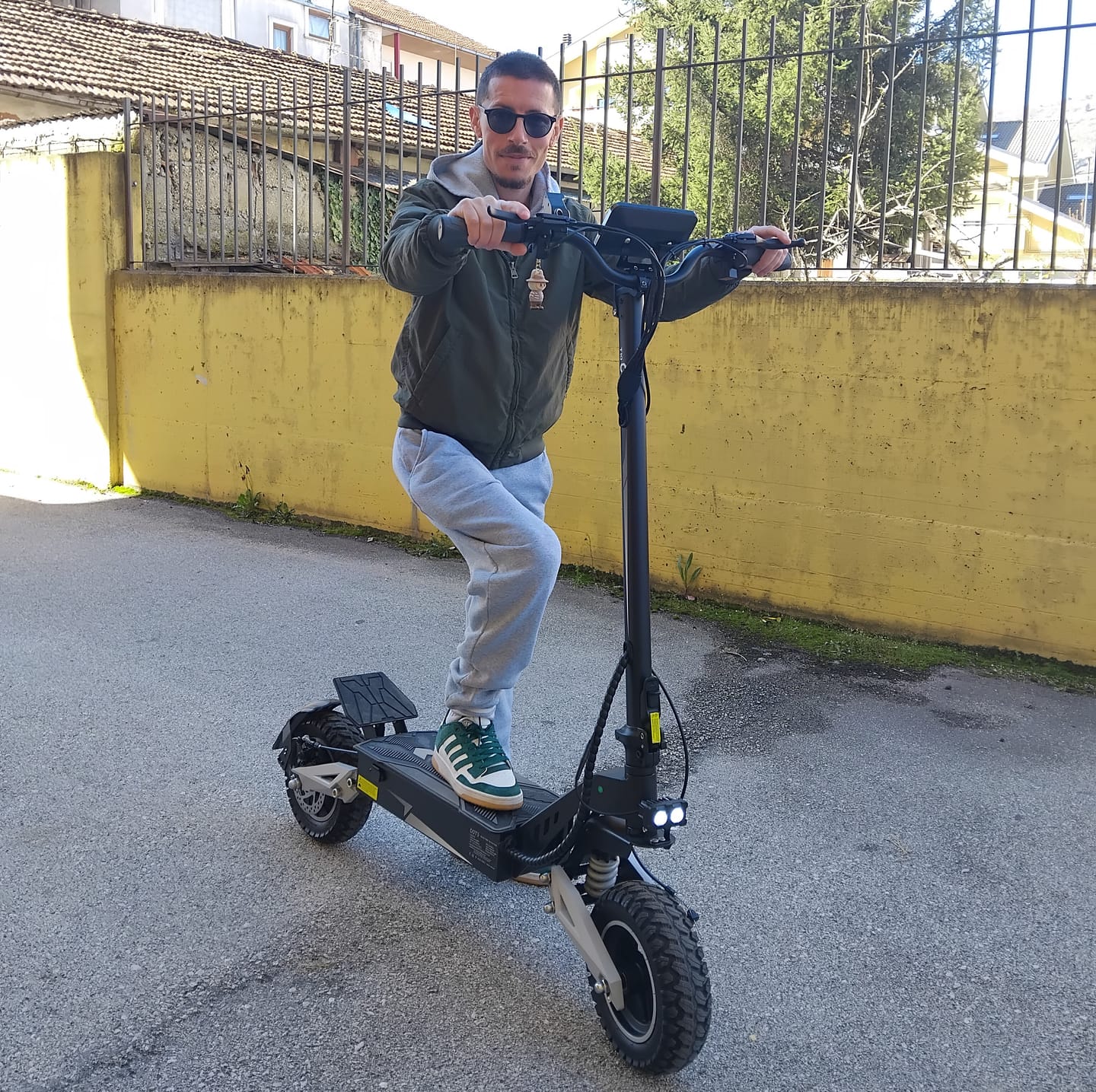 Customer photo review of OOTD T10 E-Scooter
