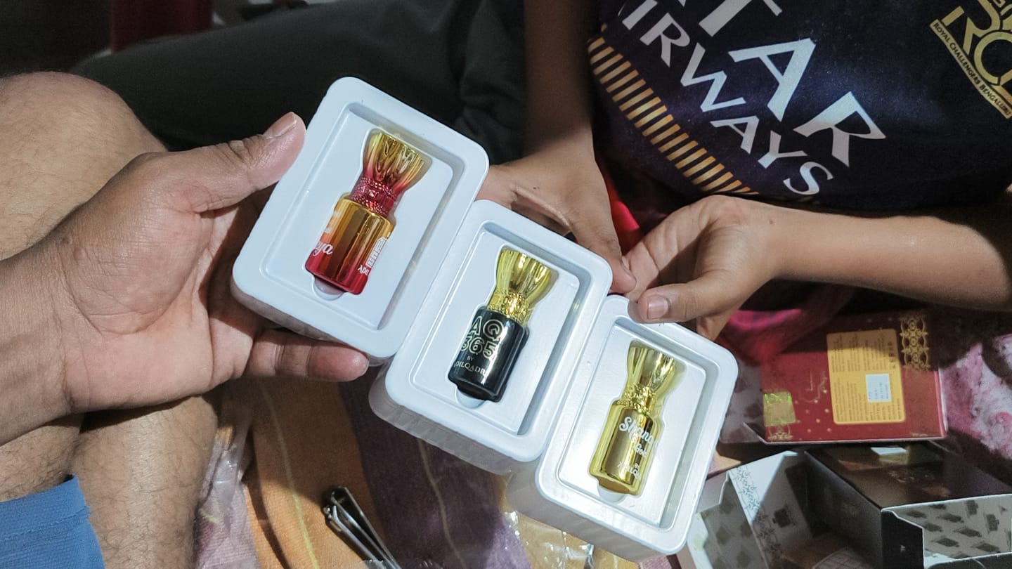 Customer photo review of AQ 365 Luxury Attar Perfume
