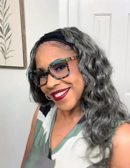 Customer photo review of Luvwin Salt And Pepper Crochet Hair Body Wave Human Hair Bundle Hair Extensions