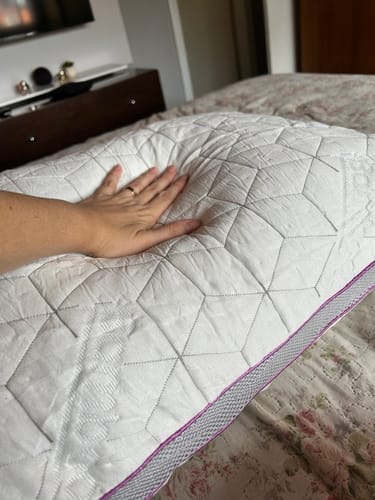 Customer photo review of Bundle 2x IWS SnowTouch® Pillows
