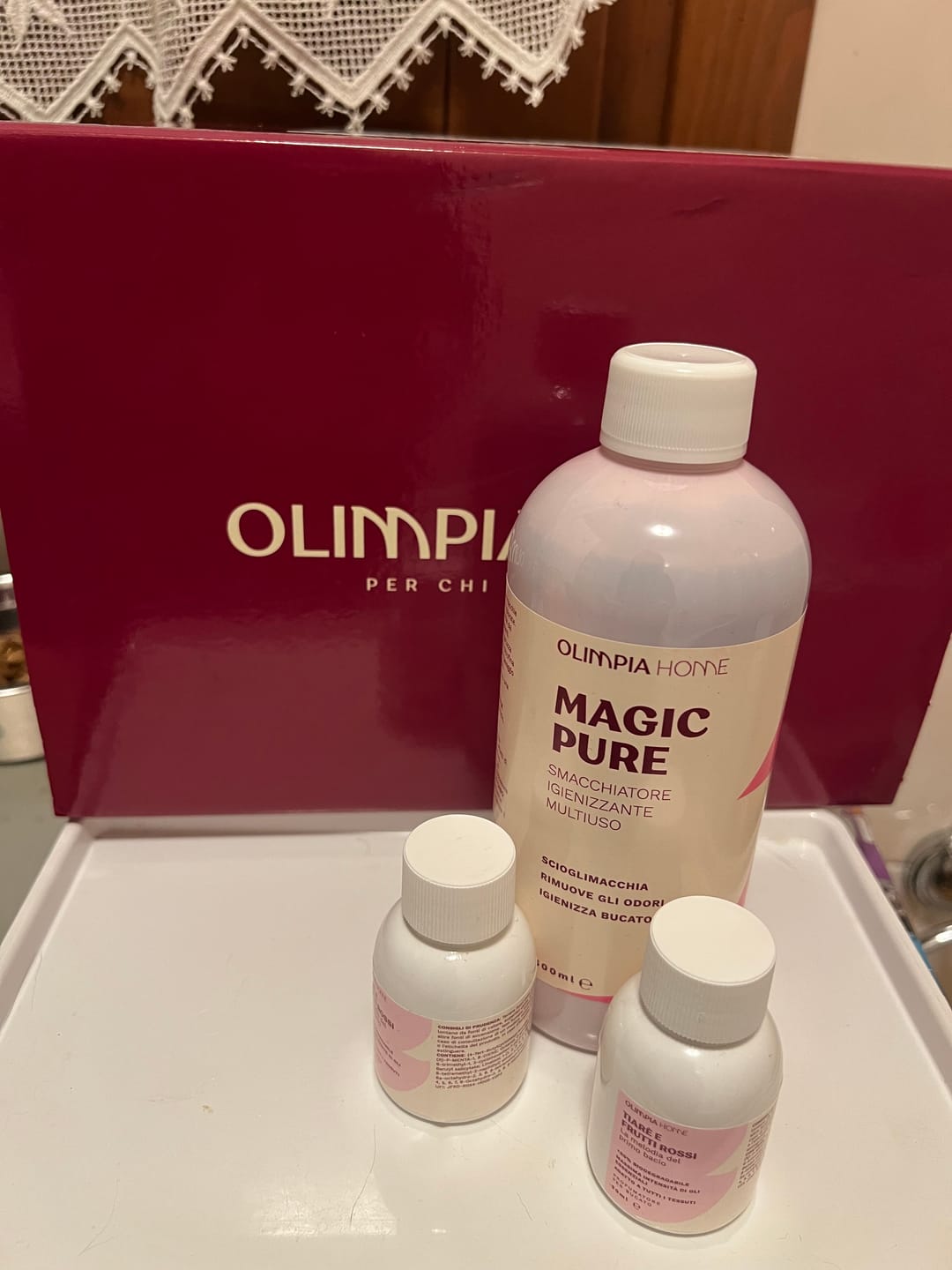Customer photo review of Tiarè & Frutti Rossi - La Melodia del Primo Bacio