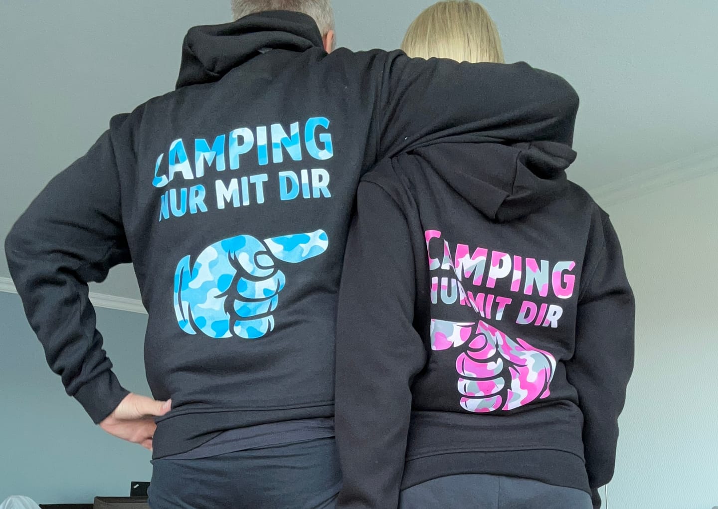 Customer photo review of Camping nur mit Dir -camouflage blau | Premium Hoodie unisex