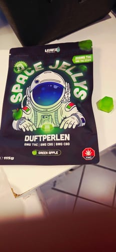 Kundenbewertung mit Foto zu THC Spacejellies Vollspektrum