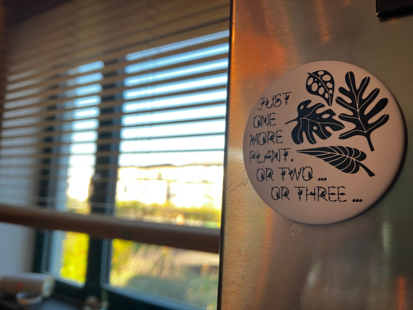 Customer photo review of Just one more plant · Magnet · groß