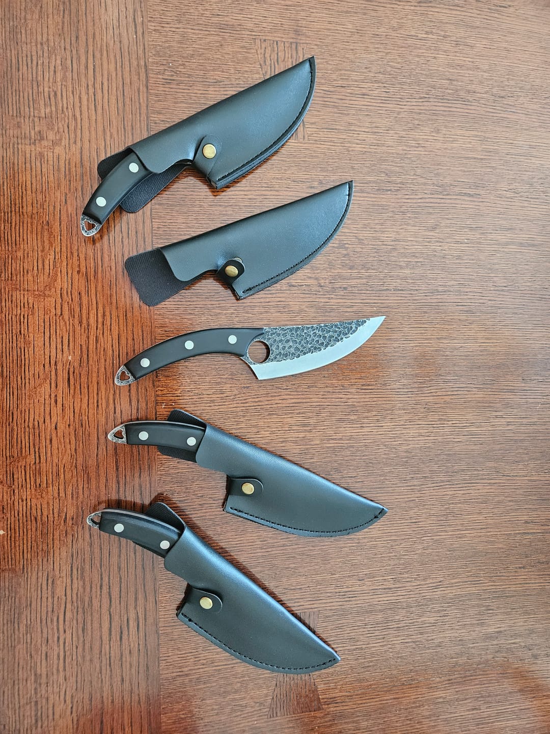 Customer photo review of ULTIMO 1.0 Knife  USA No-Logo Clearance
