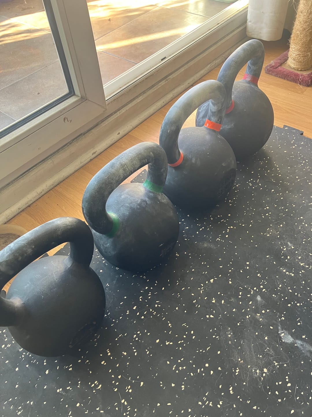 Customer photo review of Kettlebell Premium (4 a 92 kg) IRONSIDE