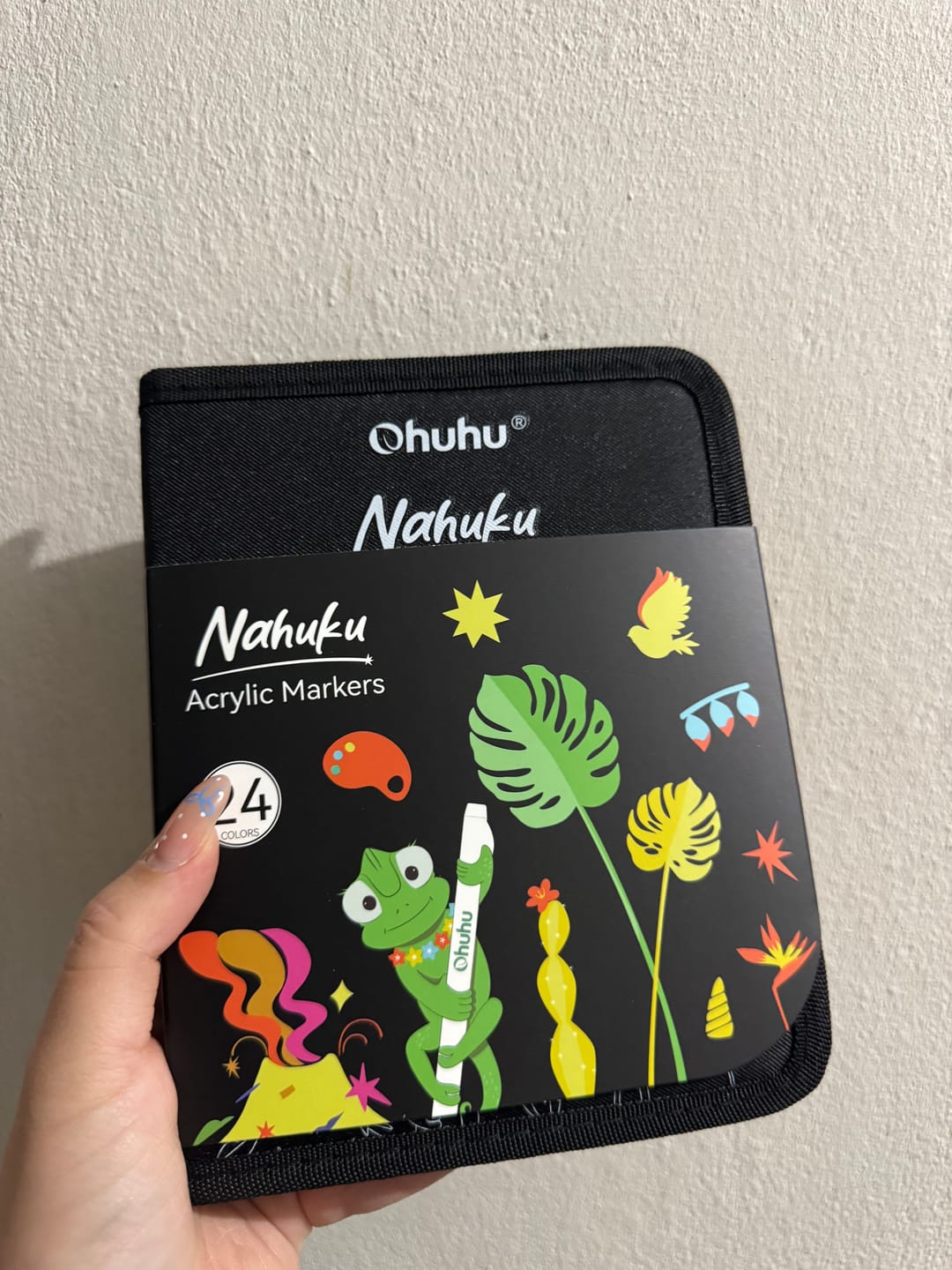 Customer photo review of Ohuhu Direct-ink Acrylic Markers 24 Colors - Nahuku