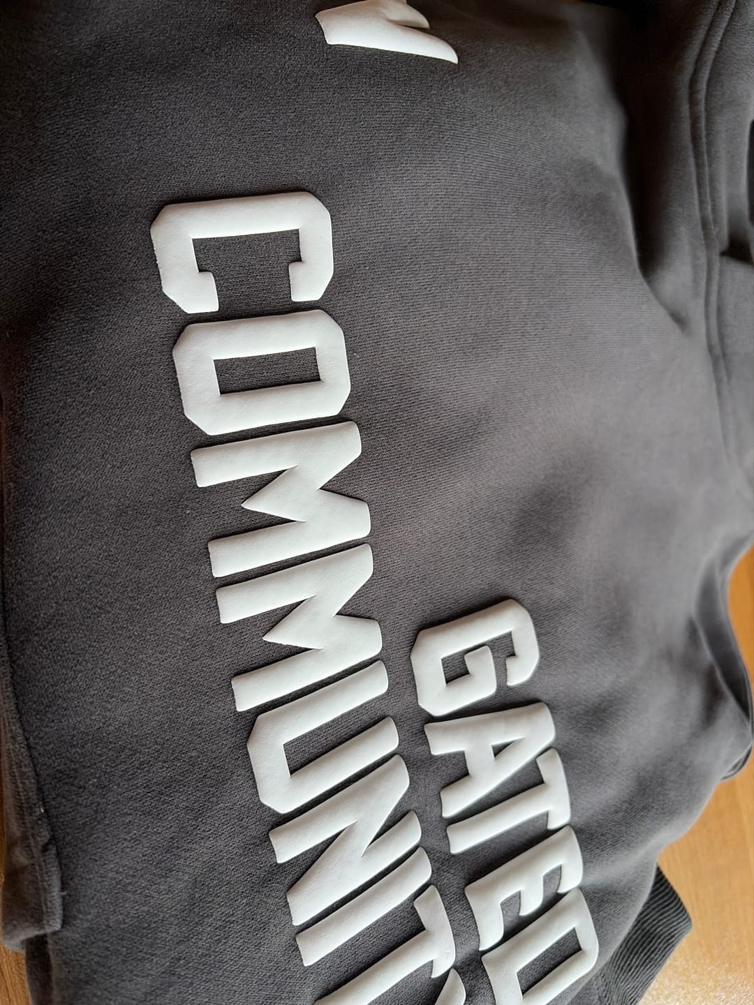 Customer photo review of GATED COMMUNITY CUFFED SWEATPANTS DARK GREY