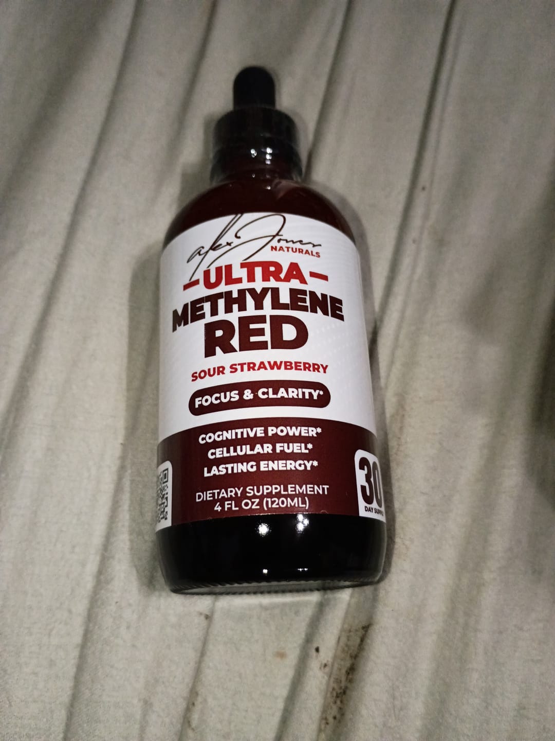 Customer photo review of The Ultra Methylene Red - Sour Strawberry (120ML) (30 Servings)