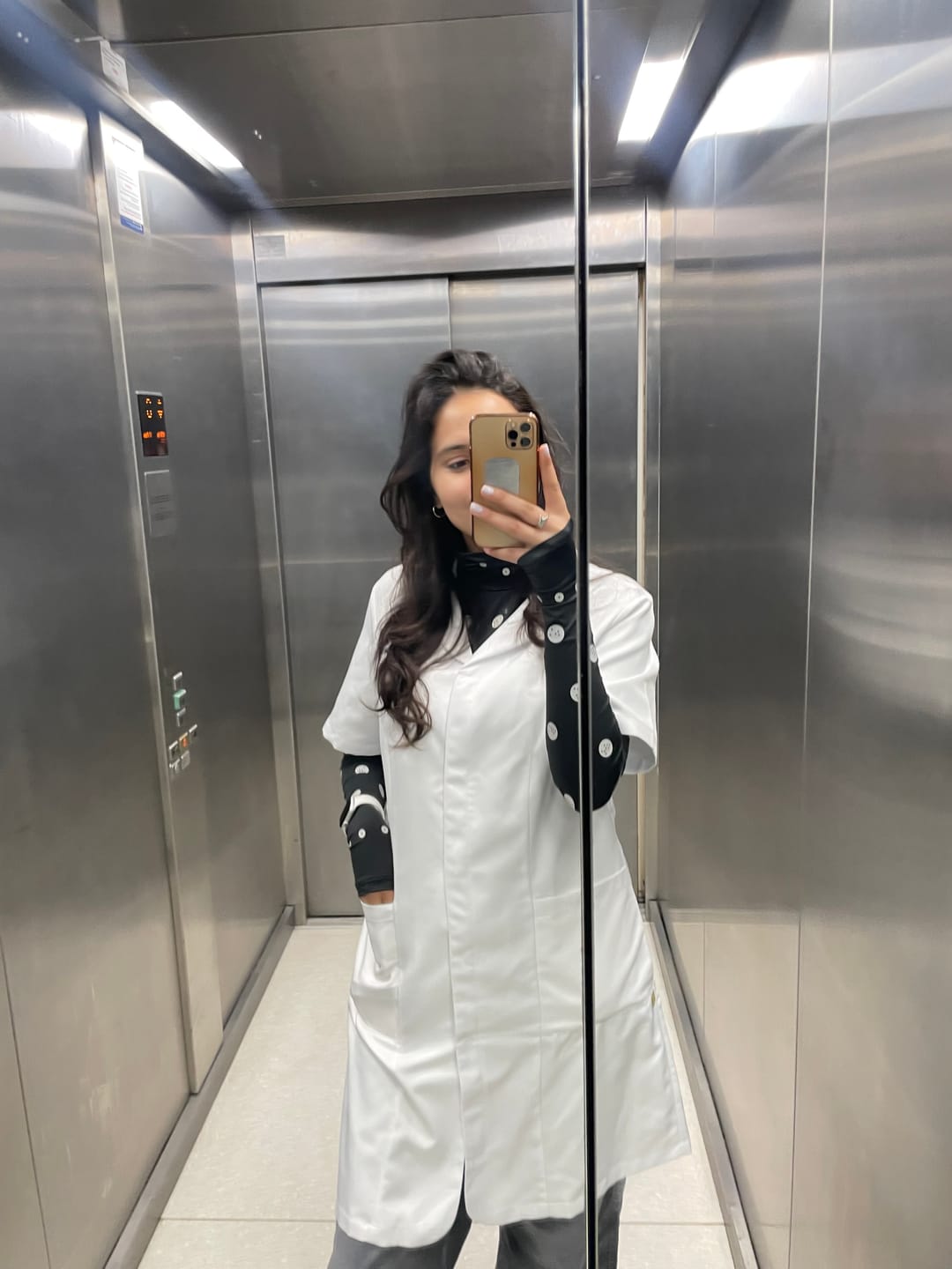 Customer photo review of Blouse PRO™ Demi Manches Col Chemisier - Femme