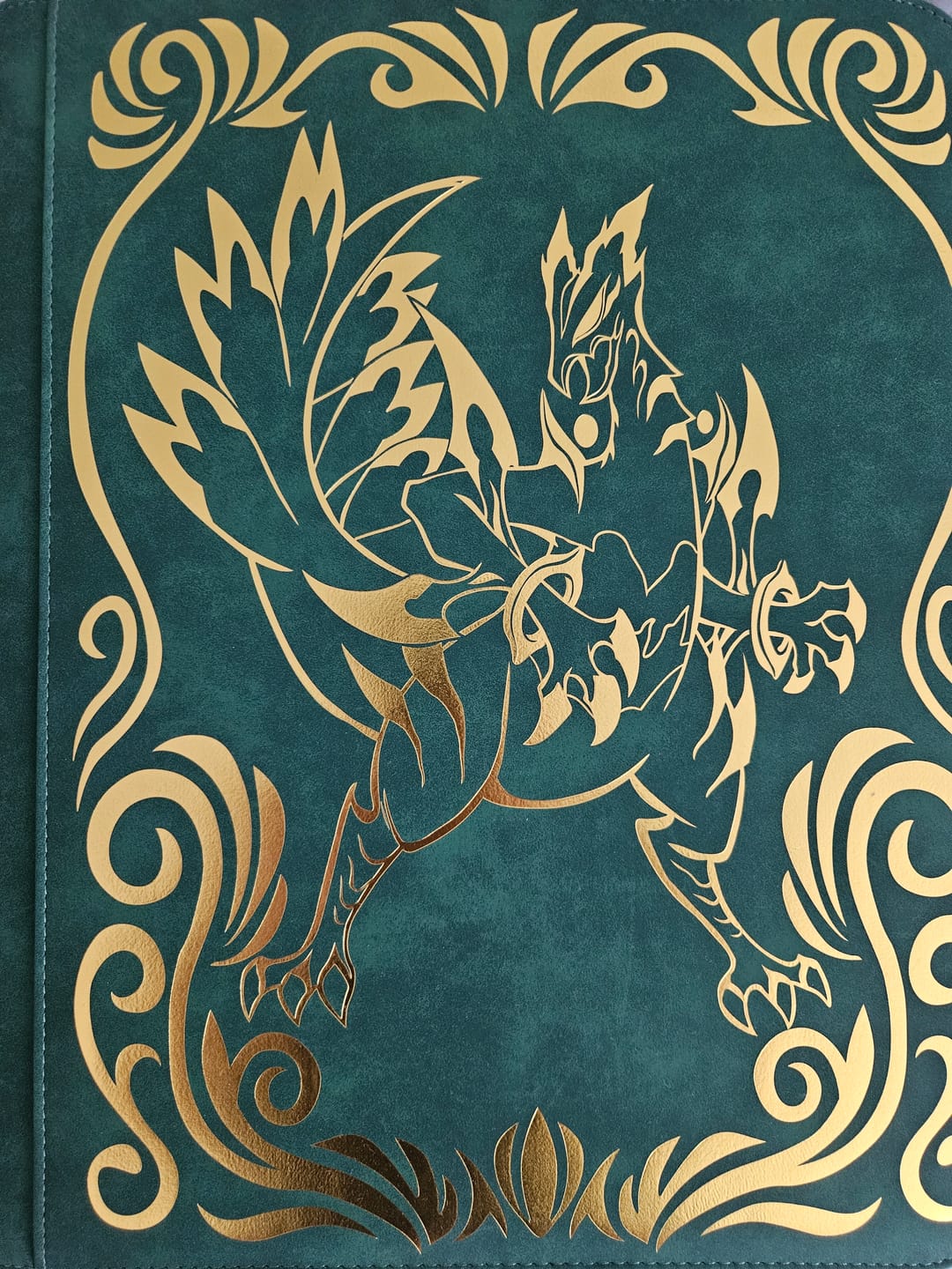 Customer photo review of Gen 3 Leafblade - Toploader Trading Card Binder