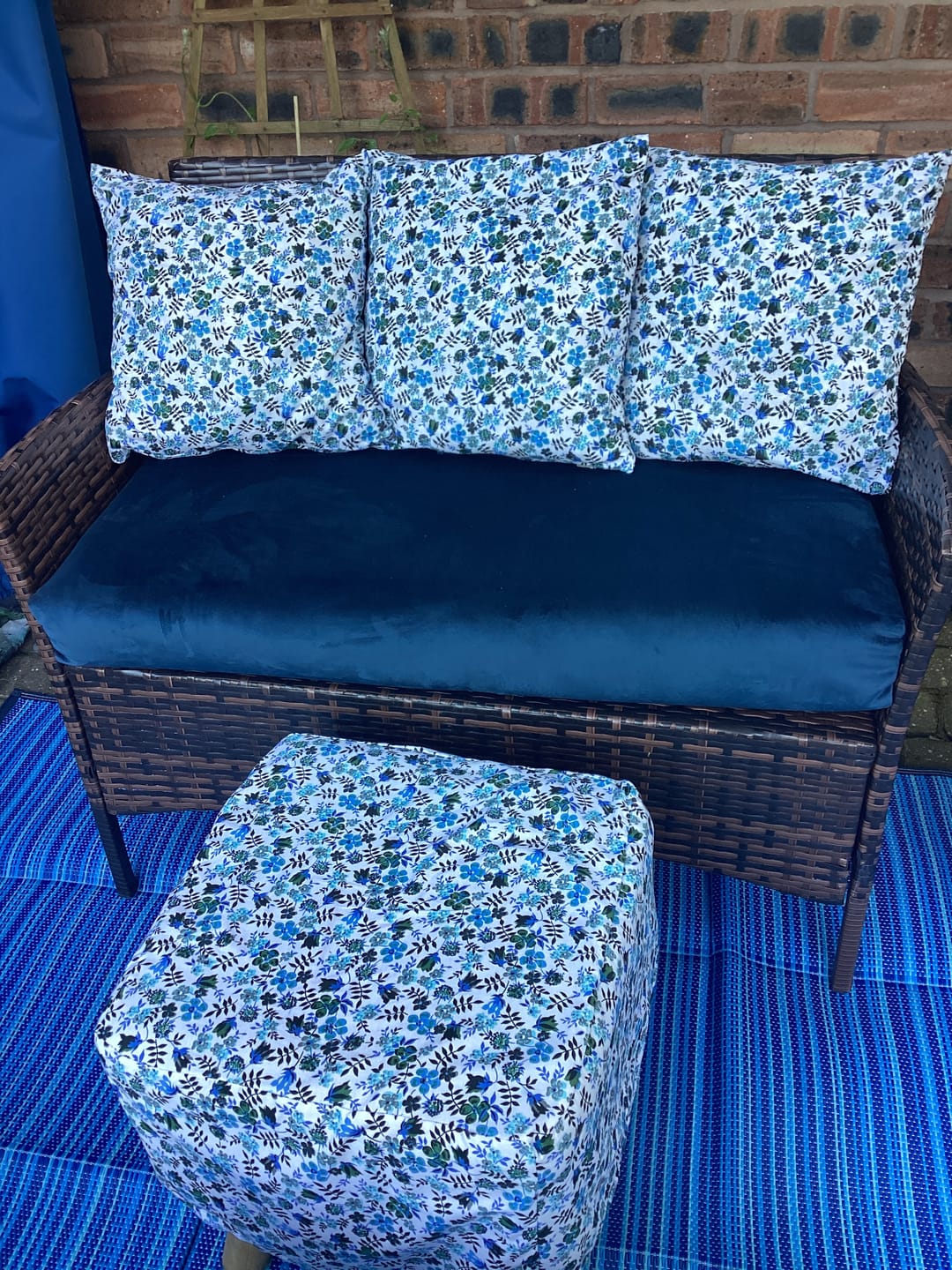 Customer photo review of Delicate Flowers and Leaves Cotton Poplin Fabric