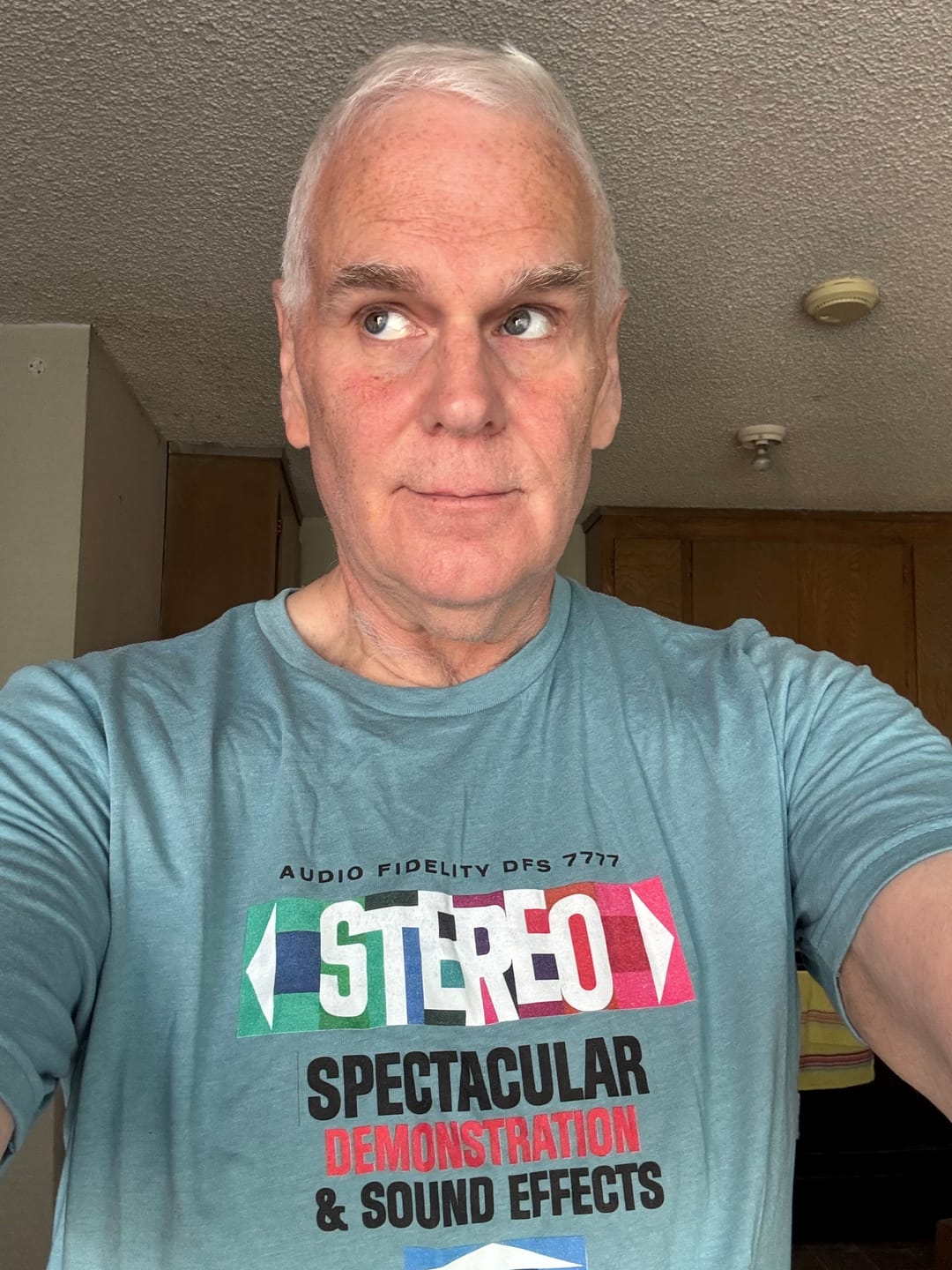 Customer photo review of Stereo: Spectacular T-Shirt