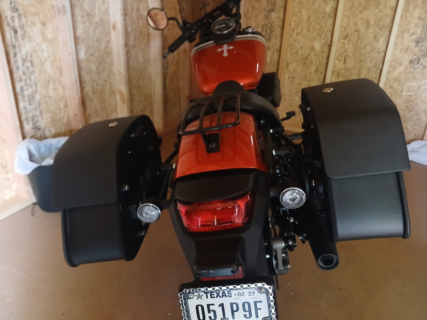 Customer photo review of 28L - Baelor Medium Quick Mount Honda 750 Shadow Phantom Motorcycle Saddlebags