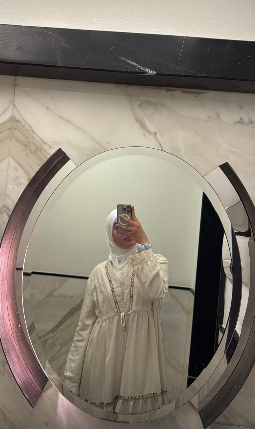Customer photo review of Abito Lino Elegance con Ricami
