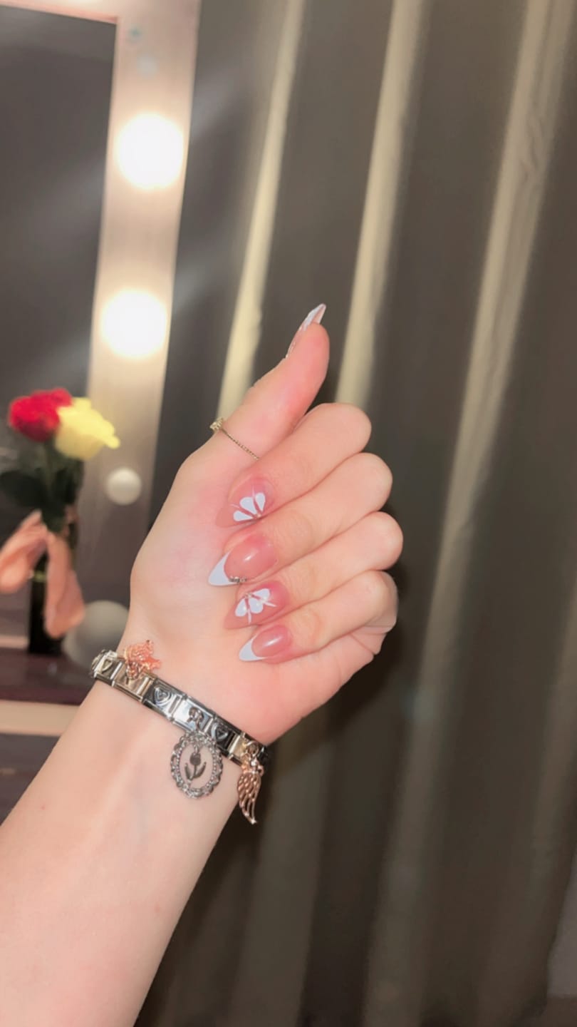 Customer photo review of Charm Ojo suerte