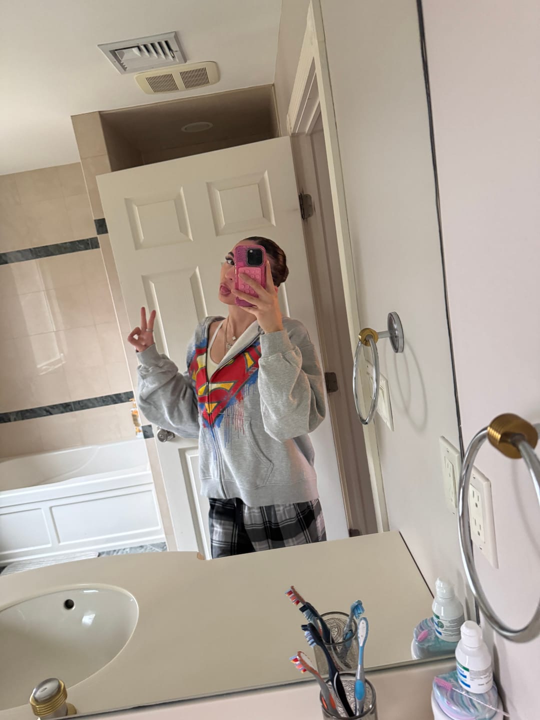 Customer photo review of 5011 - Superman Drip Zip-Ups