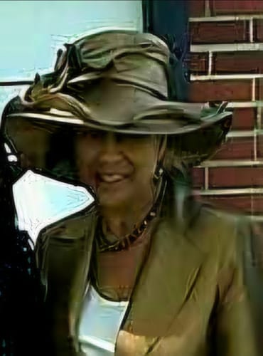 Customer photo review of Lady Hat Vase