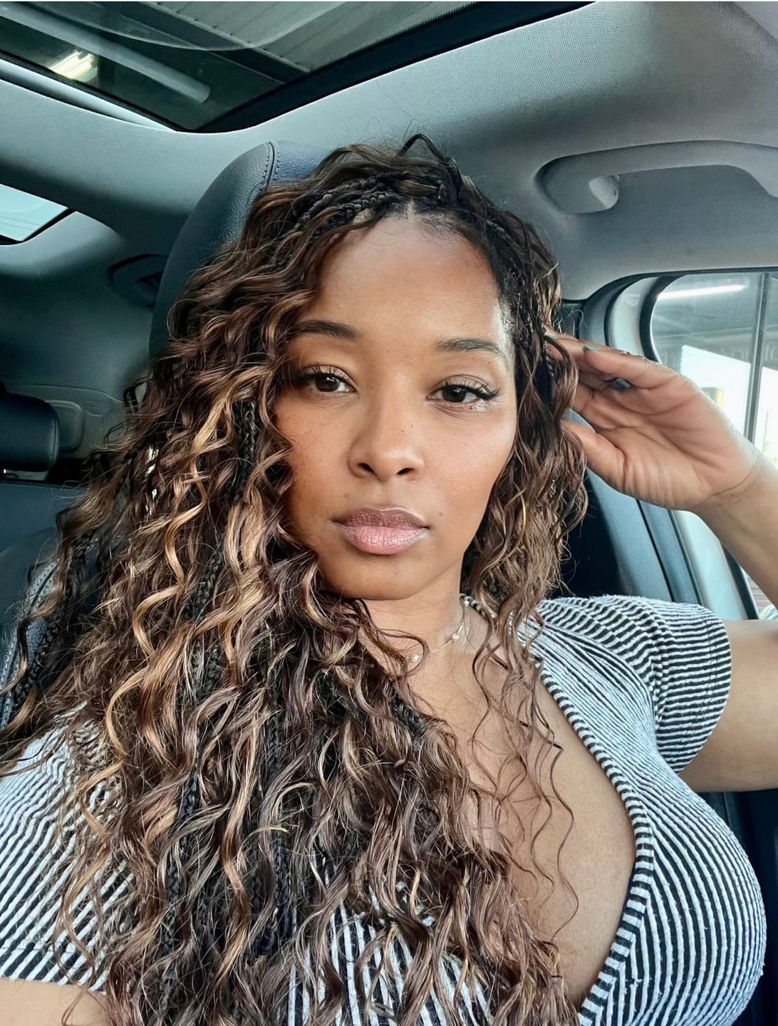 Customer photo review of #4/#30 Mix Color Blend Loose Deep Wave Bulk Human Braiding Hair
