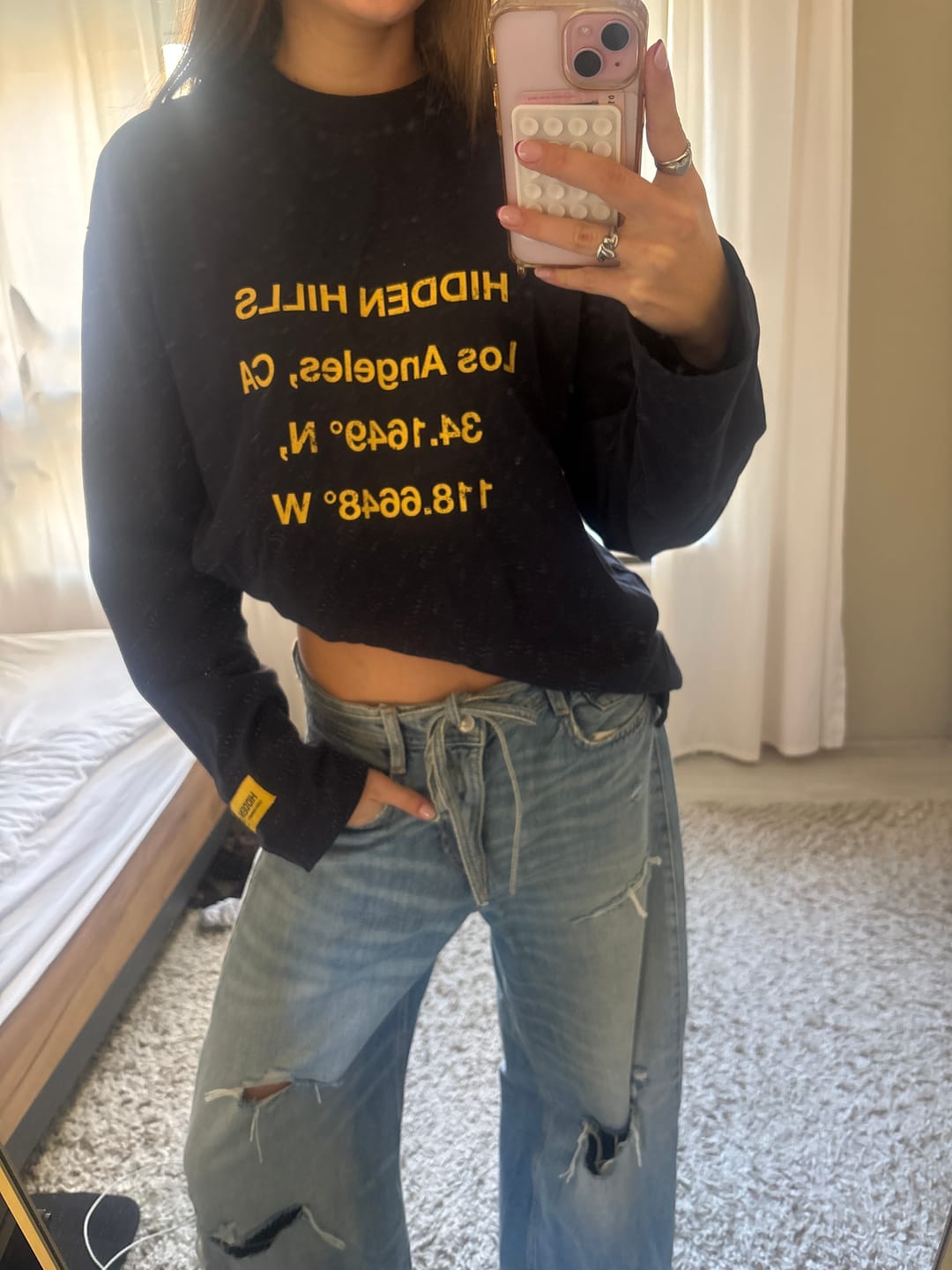 Customer photo review of VINTAGE LOGO LONGSLEEVE T-SHIRT AMBER/NAVY