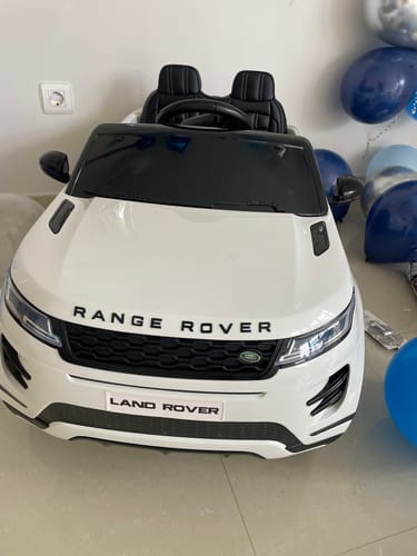 Reseña con foto de un cliente sobre Carro Elétrico para Criança RANGE ROVER EVOQUE 12v Branco c/ RODAS DE BORRACHA & ASSENTO EM PELE