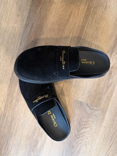 Customer photo review of CD Boy Mules Full Black Suede