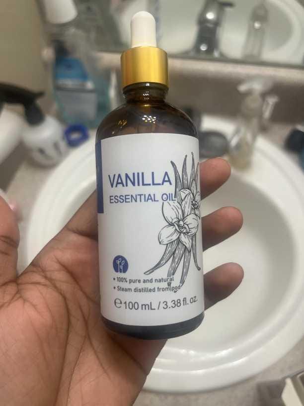 Customer photo review of Vanilla Essential Oil