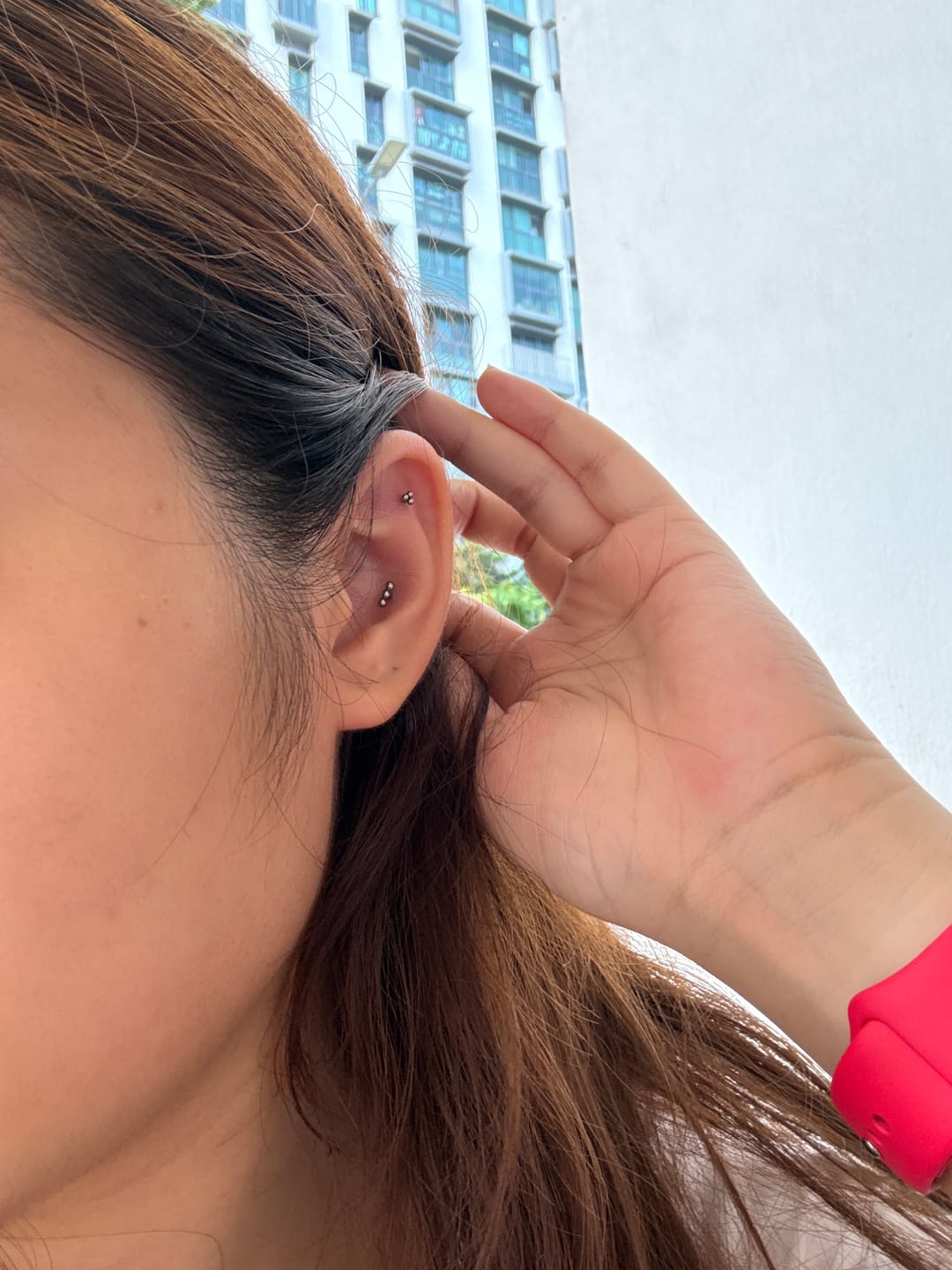 Customer photo review of 2 Piercings + 2 Jewellery Combo