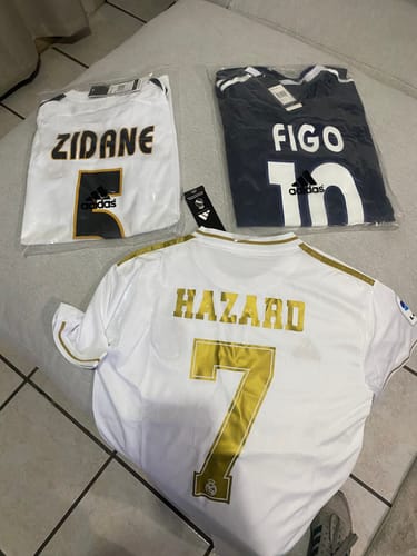 Customer photo review of REAL MADRID Local 2019/20