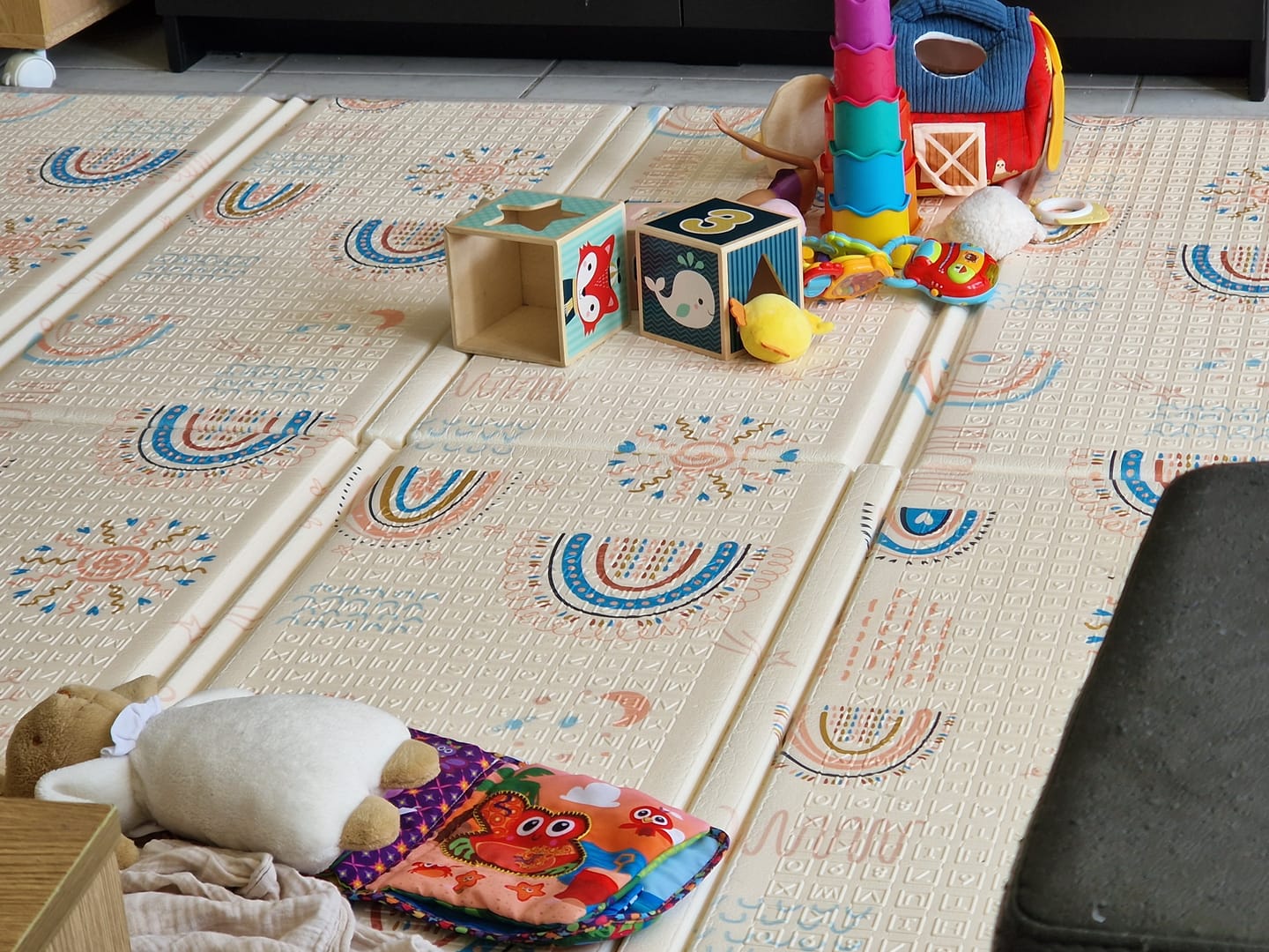 Customer photo review of Tapis Anti-Choc : Créez un grand espace de jeu !