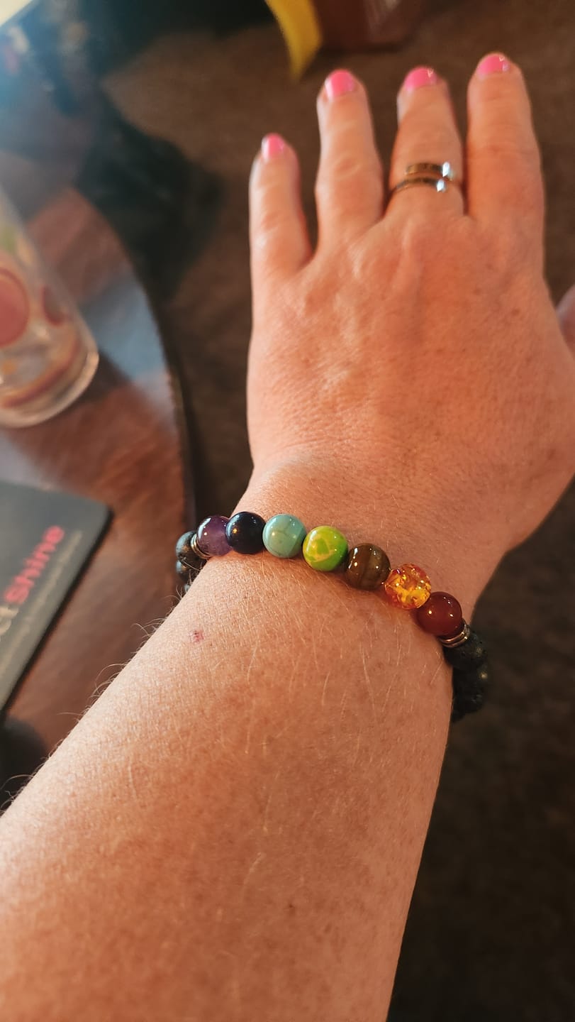 Customer photo review of 7 Chakra Bead Bracelet