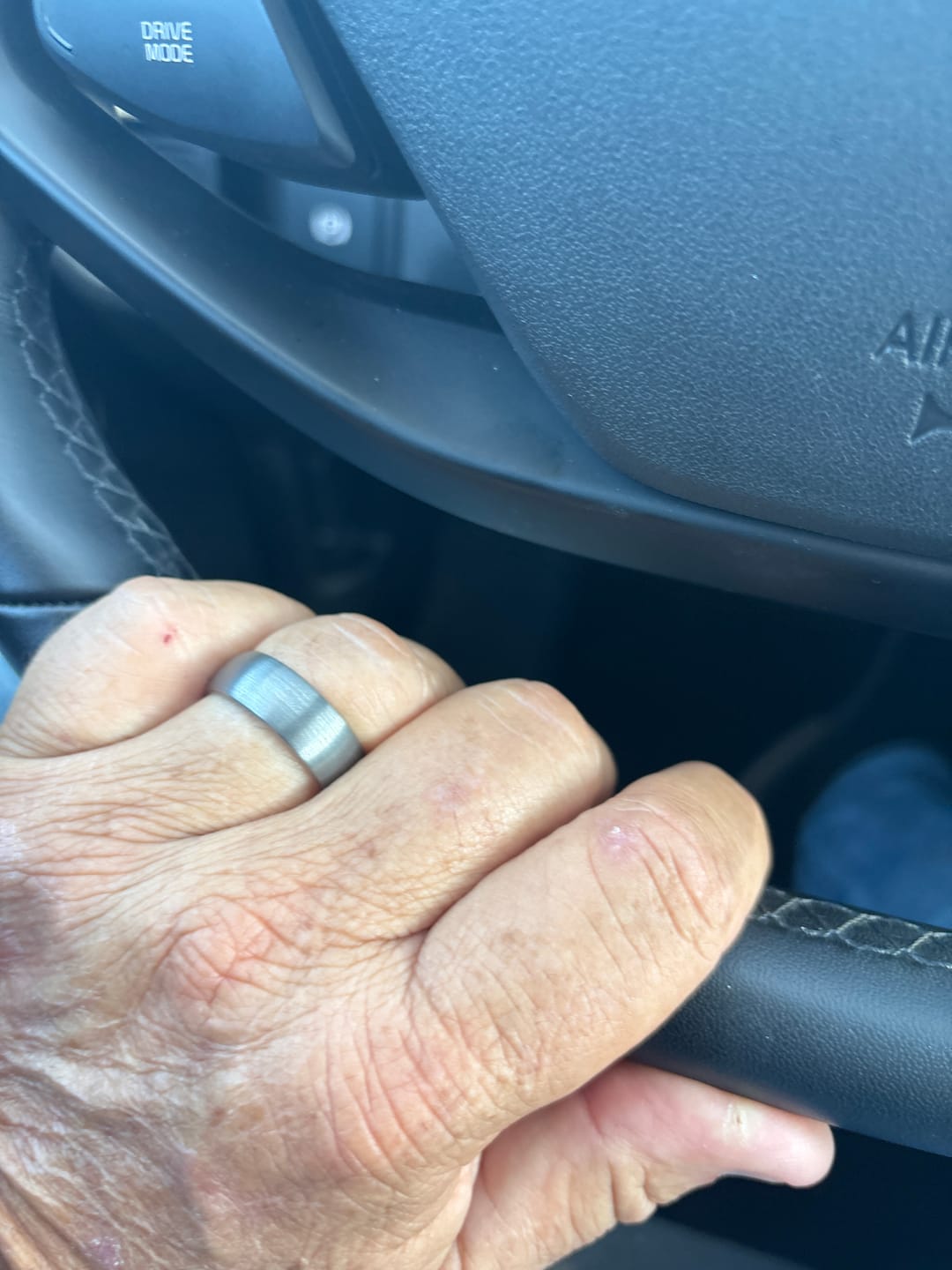 Customer photo review of Classic Brushed Silver Tungsten Carbide Unisex Band - 8mm